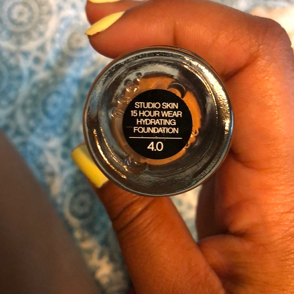 Smashbox Foundation - Picture 4 of 4